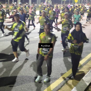 Runner Photo 6558398