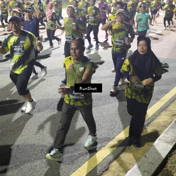 Runner Photo 6558406