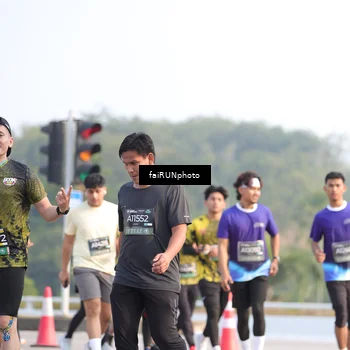 Runner Photo 6558410