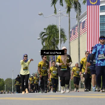Runner Photo 6558417