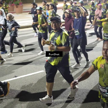 Runner Photo 6558421