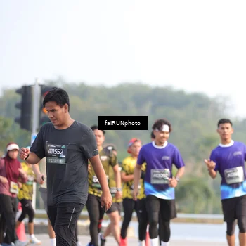 Runner Photo 6558457