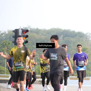 Runner Photo 6558461