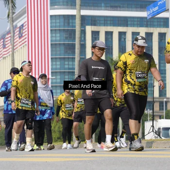 Runner Photo 6558479
