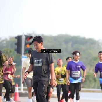 Runner Photo 6558486