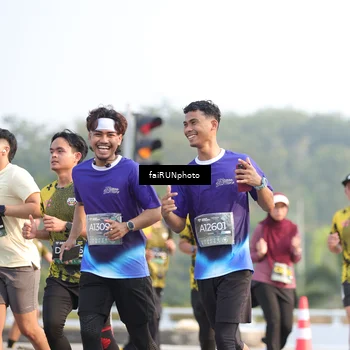 Runner Photo 6558488