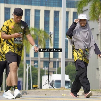 Runner Photo 6558499