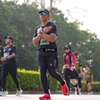 Runner Photo 6558511