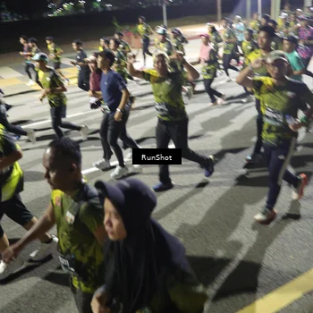 Runner Photo 6558514