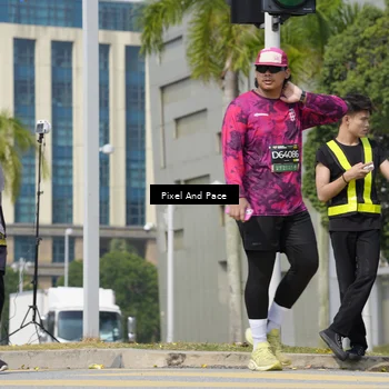 Runner Photo 6558533