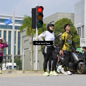 Runner Photo 6558565