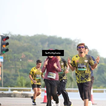 Runner Photo 6558605