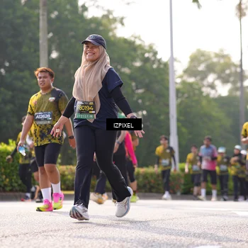 Runner Photo 6558606