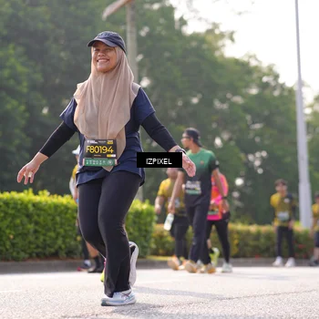 Runner Photo 6558640