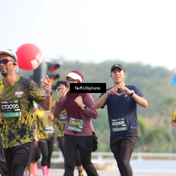Runner Photo 6558667