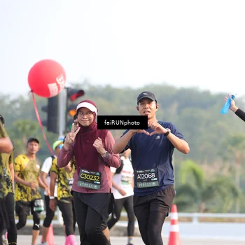 Runner Photo 6558671