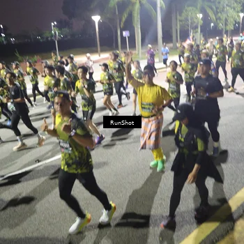 Runner Photo 6558673