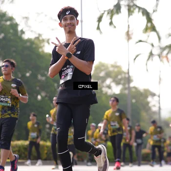 Runner Photo 6558675