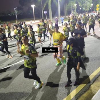 Runner Photo 6558677