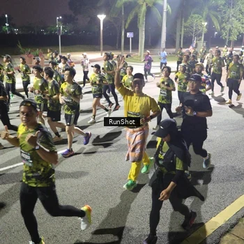 Runner Photo 6558695