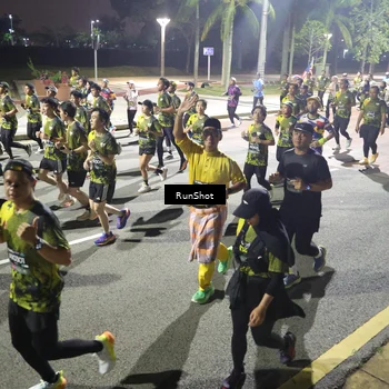 Runner Photo 6558698