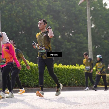 Runner Photo 6558705