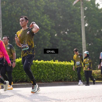 Runner Photo 6558718