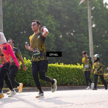 Runner Photo 6558726