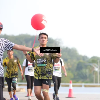 Runner Photo 6558731