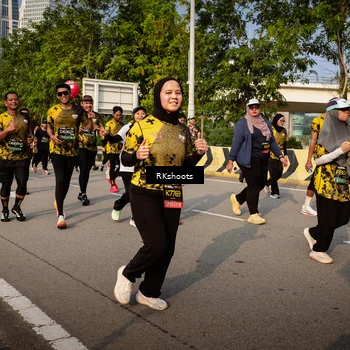Runner Photo 6558752