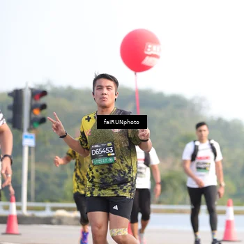 Runner Photo 6558764