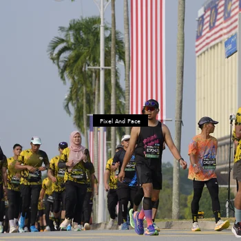 Runner Photo 6558783