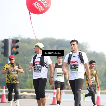 Runner Photo 6558787