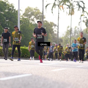 Runner Photo 6558789