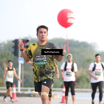 Runner Photo 6558790