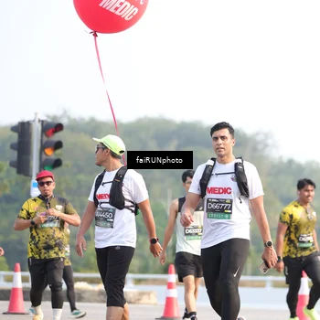 Runner Photo 6558796