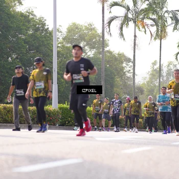 Runner Photo 6558805