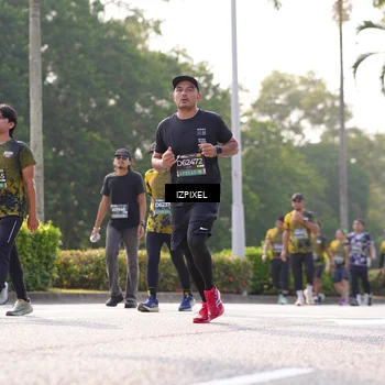 Runner Photo 6558824
