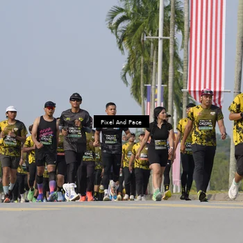 Runner Photo 6558839