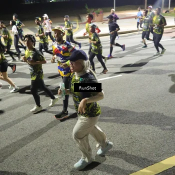 Runner Photo 6558853