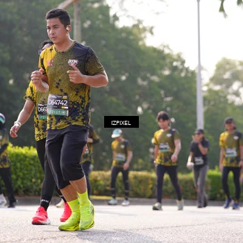 Runner Photo 6558858