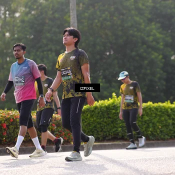 Runner Photo 6558865