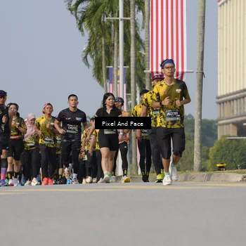 Runner Photo 6558869