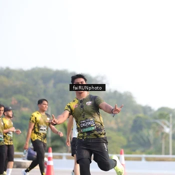 Runner Photo 6558887