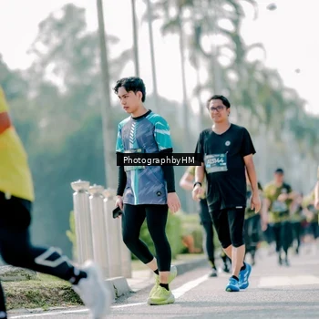 Runner Photo 6558900