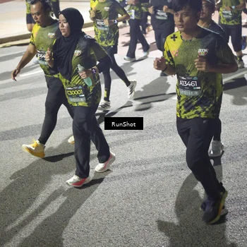 Runner Photo 6558924