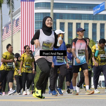 Runner Photo 6558927
