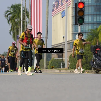 Runner Photo 6558938
