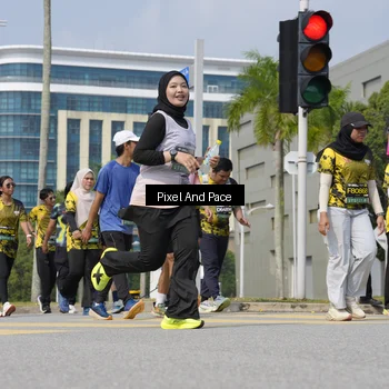 Runner Photo 6558956