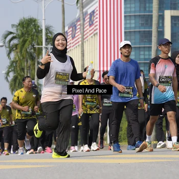 Runner Photo 6558963